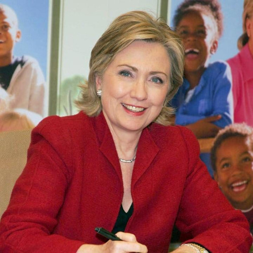 Thời trang tóc của bà Hillary Clinton thay đổi qua năm tháng - Ảnh 10.