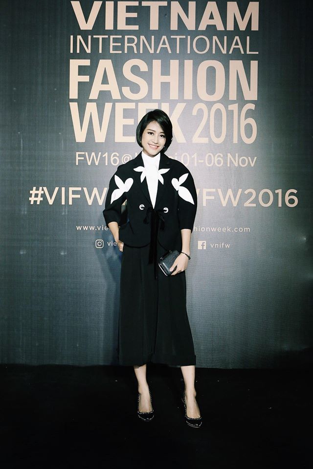 MC Phí Linh cá tính, đầy biến hóa tại Vietnam International Fashion Week - Ảnh 7.