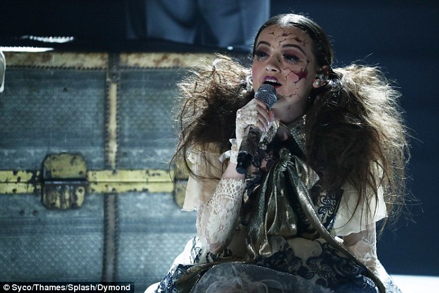 Tử thần ghé thăm The X-Factor, giám khảo sợ hãi bật dậy khỏi ghế nóng - Ảnh 13.