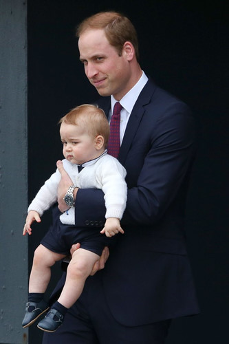 Những khoảnh khắc tuyệt vời của cha con hoàng tử William - Ảnh 11.
