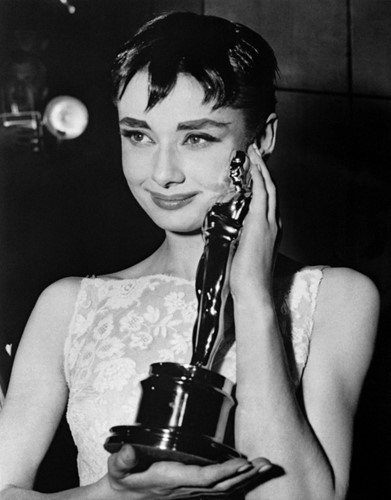 Những chuyện chưa kể về nữ minh tinh Audrey Hepburn - Ảnh 2.