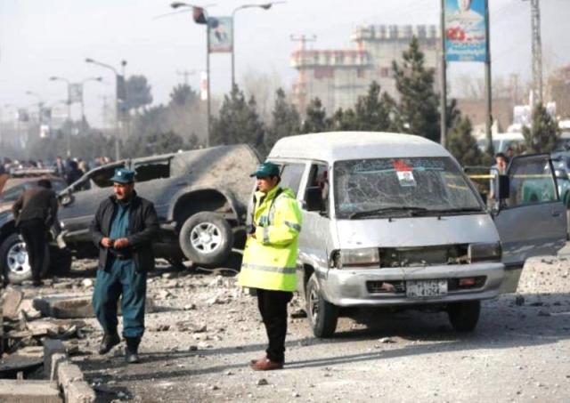 Afghanistan: Đánh bom xe ô tô, nhiều người bị thương - Ảnh 2.