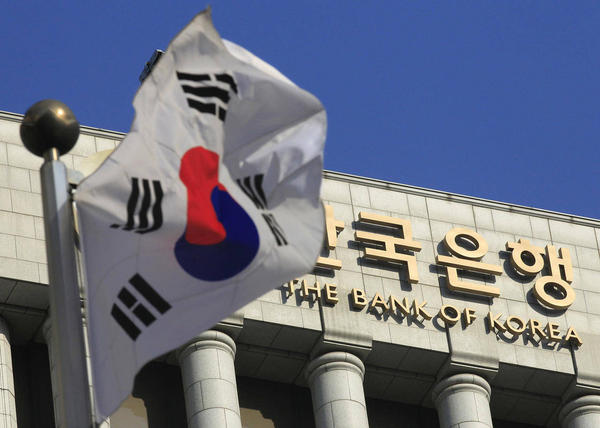 Kinh tế Hàn Quốc gặp họa vì bê bối của các tập đoàn lớn - Ảnh 1.