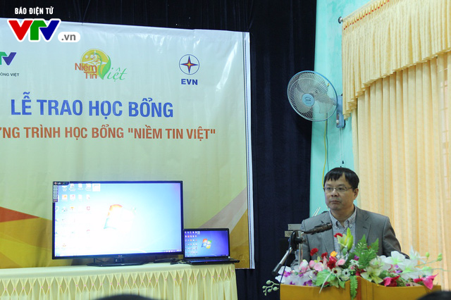 Học bổng Niềm Tin Việt đồng hành cùng học sinh nghèo vượt khó tại Quảng Bình - Ảnh 3.