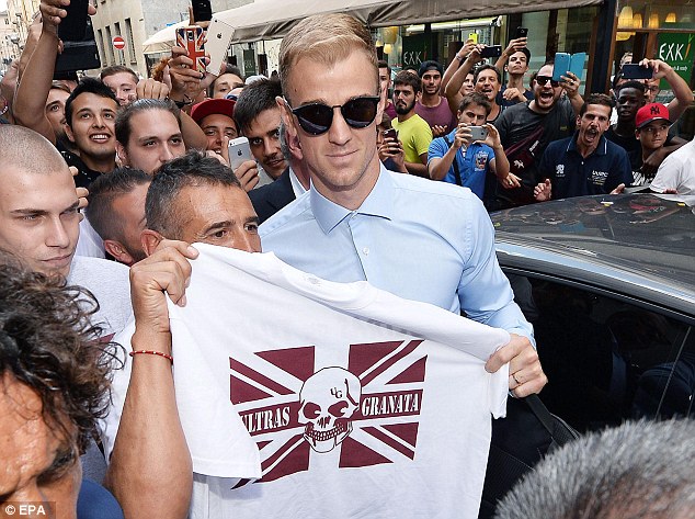 Joe Hart được chào đón nồng nhiệt tại Torino - Ảnh 5.