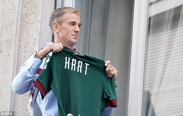 Joe Hart được chào đón nồng nhiệt tại Torino - Ảnh 2.