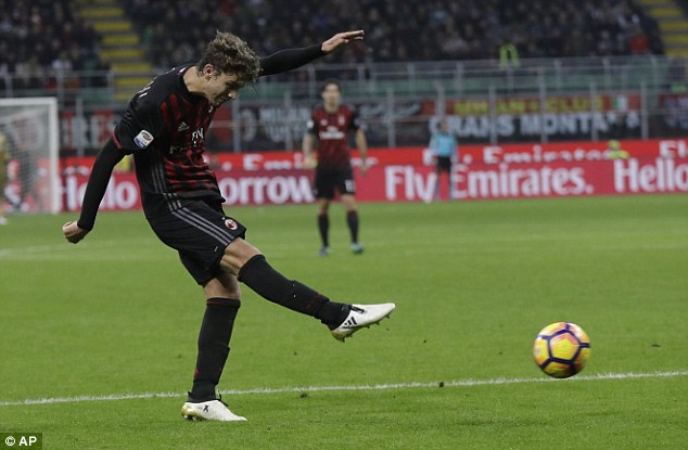 Vòng 9 Serie A: AC Milan 1-0 Juventus: Gục ngã tại San Siro - Ảnh 3.