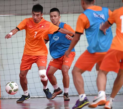 ĐT Futsal Việt Nam tổng duyệt, sẵn sàng ra quân gặp Guatemala  - Ảnh 1.