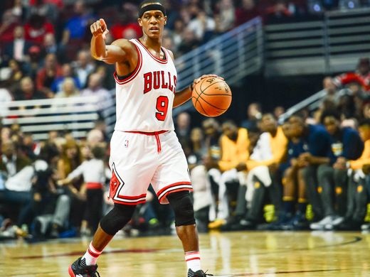 Chicago Bulls hạ knock-out Indiana Pacers để giành chiến thắng thứ 2 tại NBA 2016/2017 - Ảnh 1.