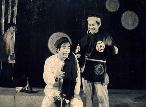 Ảnh hiếm của NSƯT Phạm Bằng trên sân khấu kịch hơn 40 năm trước - Ảnh 2.