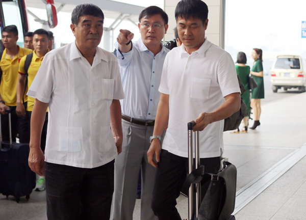 ĐT Việt Nam lên đường sang Myanmar tham dự AFF Suzuki Cup 2016 - Ảnh 2.