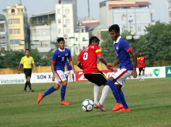 U19 Malaysia thua sốc Timor Leste, U19 Việt Nam chưa thể đi tiếp - Ảnh 1.