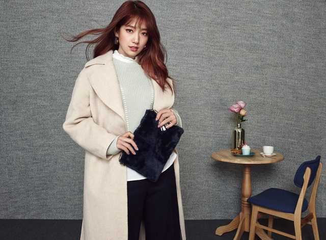 Park Shin Hye được khen ngợi vì sự tốt bụng - Ảnh 1.