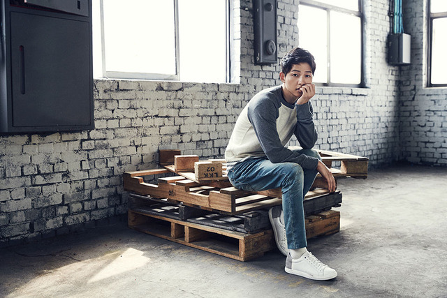 Mùa đông ấm áp với mỹ nam Song Joong Ki - Ảnh 2.