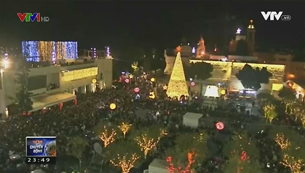 Chiêm ngưỡng cây thông Noel khổng lồ tại Bethlehem - Ảnh 1.