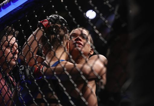  Ronda Rousey bị hạ knock-out chỉ sau ... 48 giây - Ảnh 3.