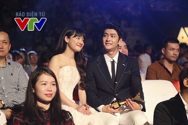 VTV Awards 2017: Kang Tae Oh – một mình chống lại dàn sao nam phim Người phán xử - Ảnh 1.