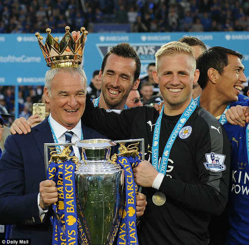 CHÍNH THỨC: Leicester City sa thải HLV Ranieri - Ảnh 1.