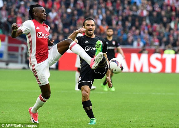 Ajax 4-1 Lyon: Thắng đậm, Ajax tiến bước dài đến trận chung kết Europa League - Ảnh 1.