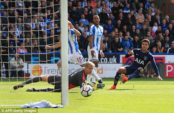 1506773897361_lc_galleryImage_Tottenham_Hotspur_s_Engli