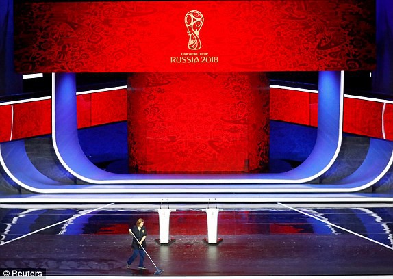 1512135904241_lc_galleryimage_soccer_football_2018_fifa 1512135904241_lc_galleryimage_soccer_football_2018_fifa