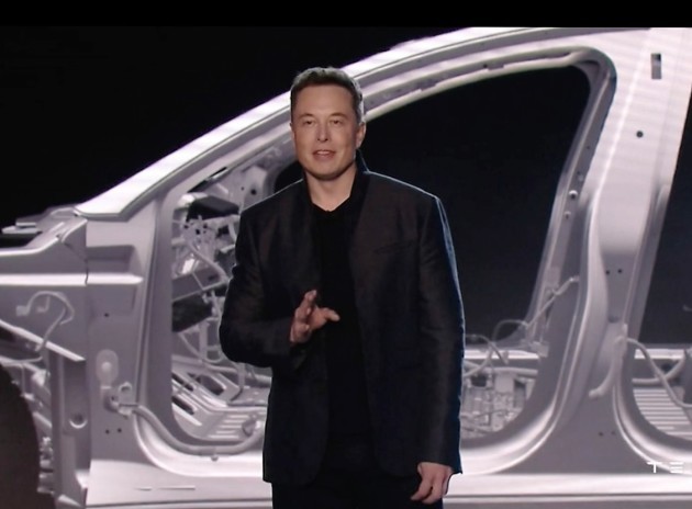 Elon Musk khoe ảnh Tesla Model 3 phiên bản sản xuất - Ảnh 2.