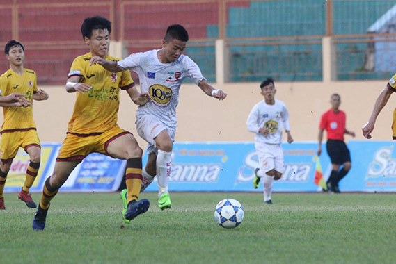 VIDEO: U19 HAGL Arsenal JMG chia điểm với U19 Gwangju - Ảnh 1.