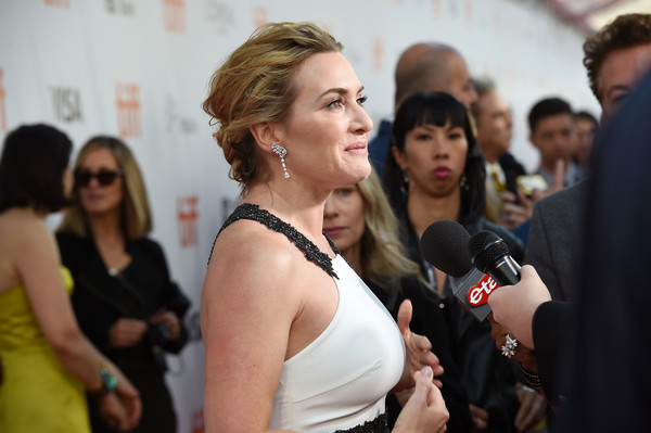 Kate Winslet khoe vẻ mặn mà trên thảm đỏ LHP Quốc tế Toronto 2017 - Ảnh 3.