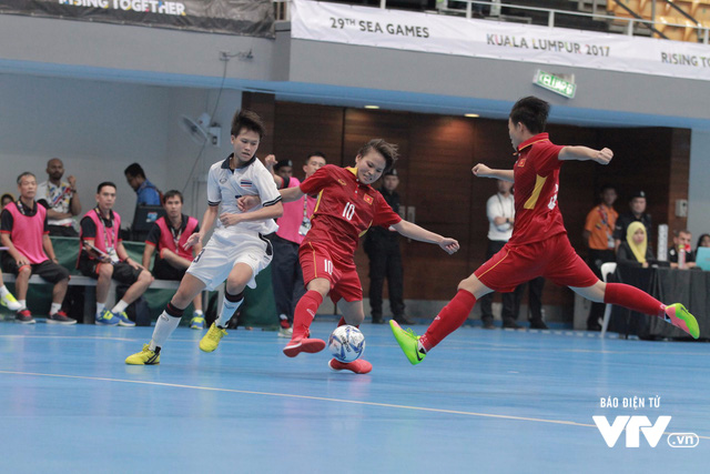 Thái Lan rất mạnh nhưng futsal nữ Việt Nam đã thi đấu mà không hề run sợ - Ảnh 1.