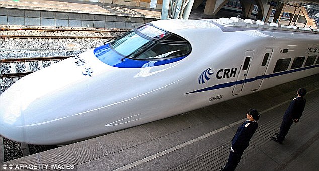 Tàu siêu tốc thế hệ mới của Trung Quốc có thể chạy hơn 600km/h - Ảnh 1.