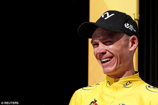 Chặng 14 Tour de France 2017: Chris Froome giành lại áo vàng - Ảnh 2.