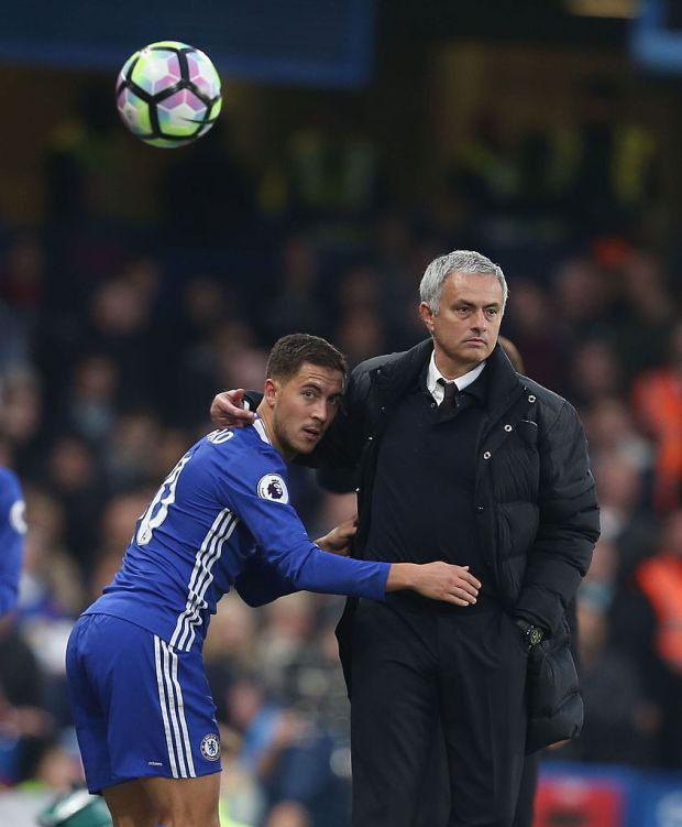 Chi 90 triệu Bảng, Man Utd muốn chi&ecirc;u mộ sao s&aacute;ng nhất của Chelsea - Ảnh 2.