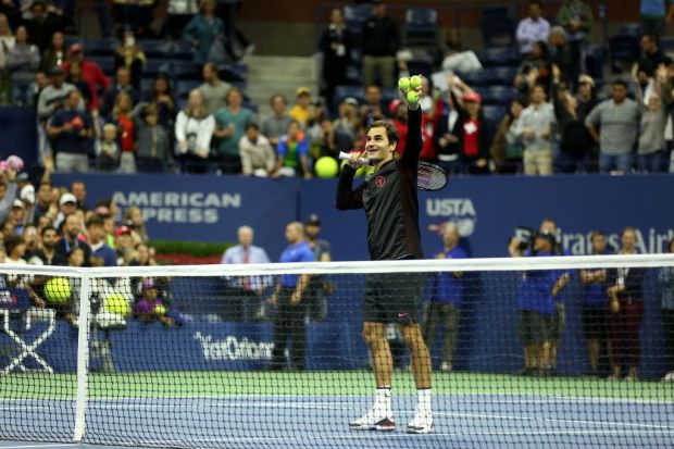 Roger Federer vừa chơi vừa lo tại US Open 2017 - Ảnh 2.