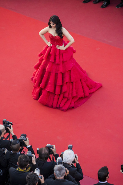 Aishwarya Rai tỏa sáng như một nữ hoàng tại LHP Cannes 2017 - Ảnh 3.