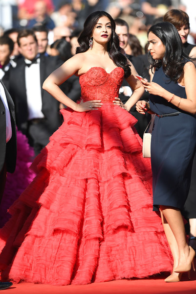 Aishwarya Rai tỏa sáng như một nữ hoàng tại LHP Cannes 2017 - Ảnh 10.