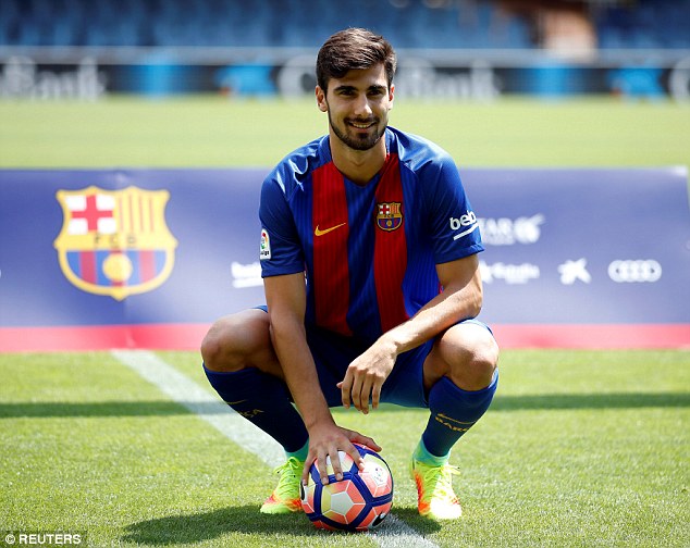 Khả năng Barcelona chịu bán Gomes là không cao Khả năng Barcelona chịu bán Gomes là không cao