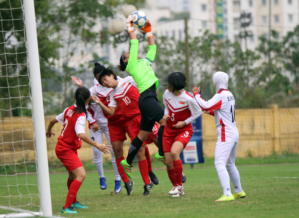 Vòng loại Asian Cup nữ 2018: Thắng dễ Singapore, Iran có 3 điểm đầu tiên - Ảnh 1.