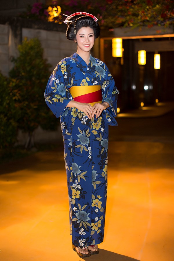 Hoa hậu Ngọc Hân, Mỹ Linh khác lạ trong trang phục kimono - Ảnh 4.