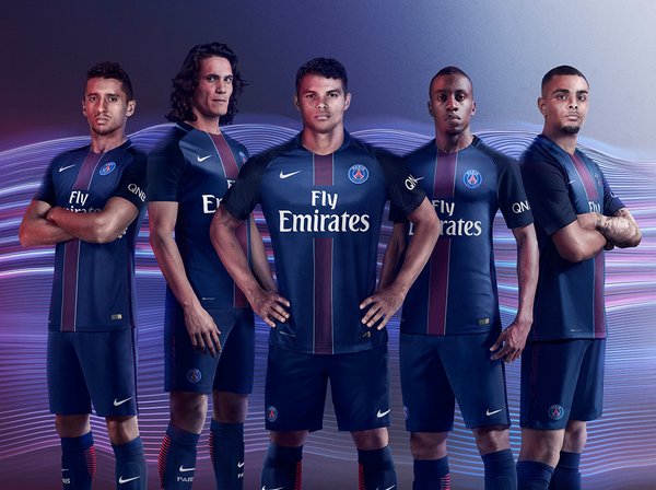 Đội hình kỳ lạ của Paris Saint Germain có được theo dạng chuyển nhượng - Ảnh 1.