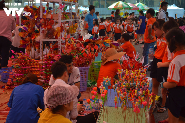 Hoàng thành Thăng Long rộn ràng lễ hội đón Trung thu - Ảnh 9.