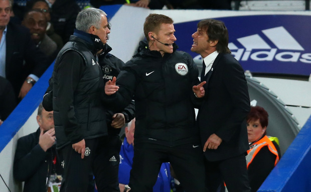 Man Utd bị loại khỏi FA Cup, Mourinho không bắt tay HLV Conte - Ảnh 1.