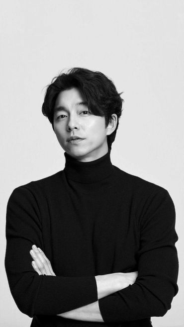 Khi Gong Yoo khoe vẻ lịch lãm - Ảnh 2.