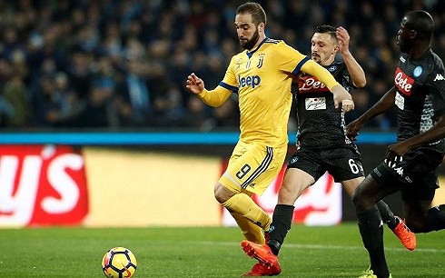 Higuain tỏa sáng, Juventus thắng tối thiểu Napoli - Ảnh 1.