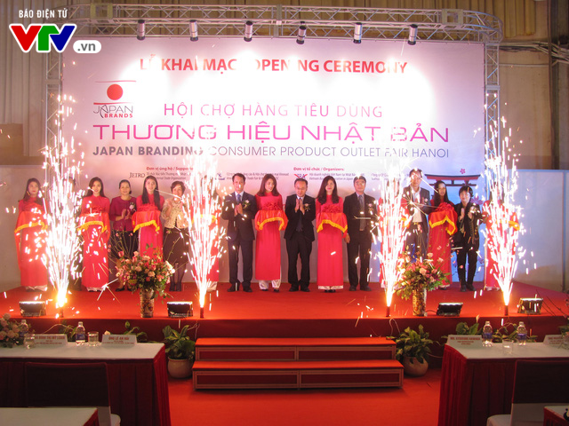 Khai mạc hội chợ hàng tiêu dùng Nhật Bản 2017 tại Hà Nội - Ảnh 1.