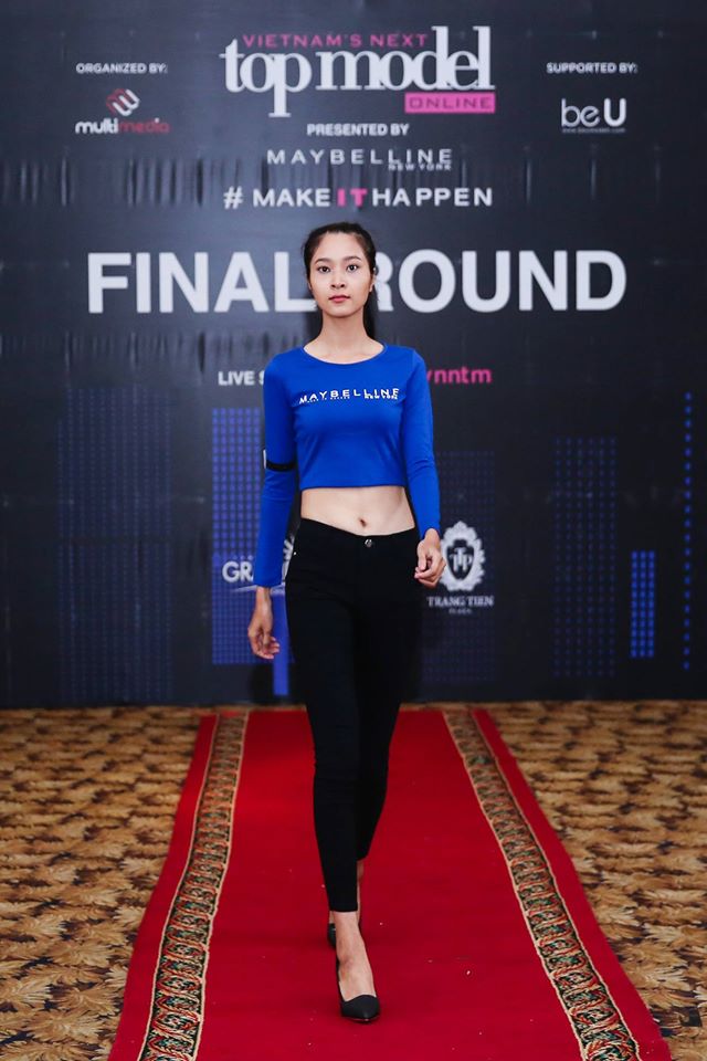 Vietnams Next Top Model 2017: Hotgirl Thanh Vy ngậm ngùi rút lui - Ảnh 9.