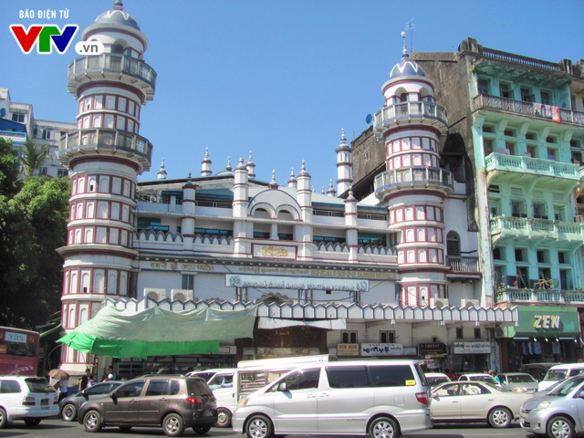 Cảnh giao thông tại Yangon (Myanmar) sau 10 năm cấm xe máy - Ảnh 6. Cảnh giao thông tại Yangon (Myanmar) sau 10 năm cấm xe máy - Ảnh 6.