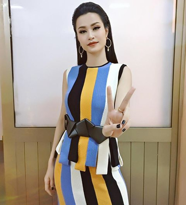 Bị chê “thảm họa” vòng Giấu mặt, HLV The Voice tiết chế vòng Đối đầu - Ảnh 10. Bị chê “thảm họa” vòng Giấu mặt, HLV The Voice tiết chế vòng Đối đầu - Ảnh 10.