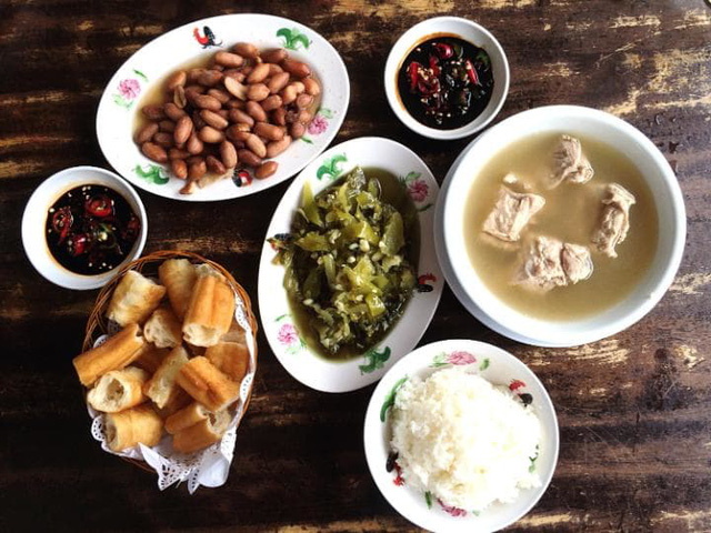 Hà Nội là thành phố ẩm thực tuyệt vời hàng đầu thế giới - Ảnh 24. Hà Nội là thành phố ẩm thực tuyệt vời hàng đầu thế giới - Ảnh 24.
