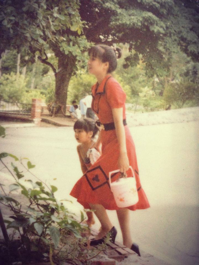 Hoa hậu Kỳ Duy&ecirc;n v&agrave;o bếp, Hồ Ngọc H&agrave; vi vu trời T&acirc;y - Ảnh 20.