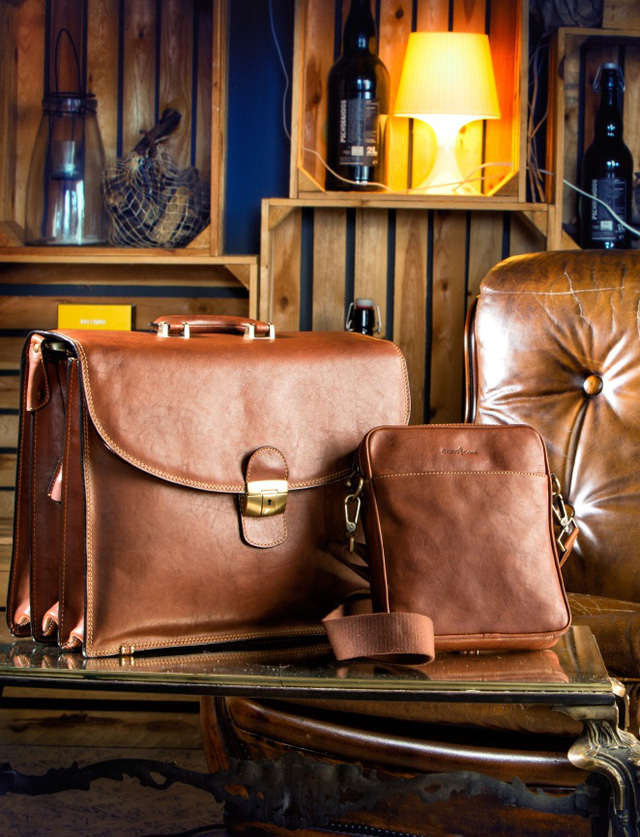 Gianni Conti - Thương hiệu t&uacute;i, v&iacute; da Italy cao cấp - Ảnh 2.